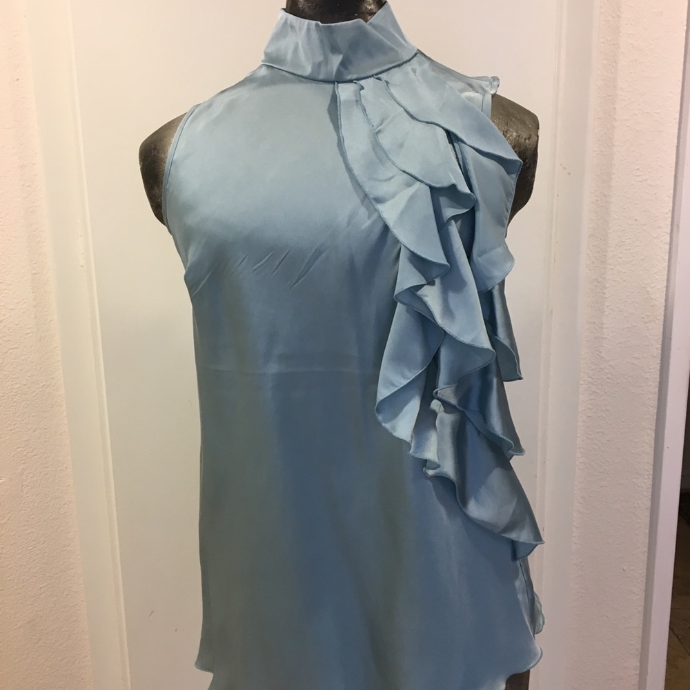 NWT Kenar sleeveless ruffled blouse w/high neck